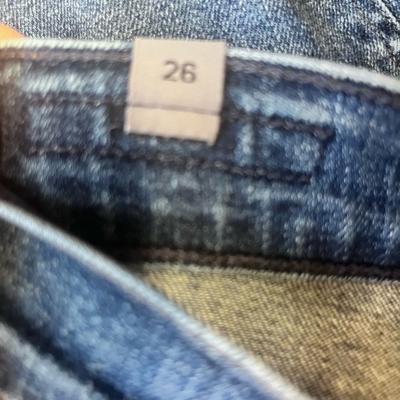 Citizens Of Humanity Amari Step Hem Mid Rise Front Seam Ankle Jeans Size 26 - Picture 11 of 11